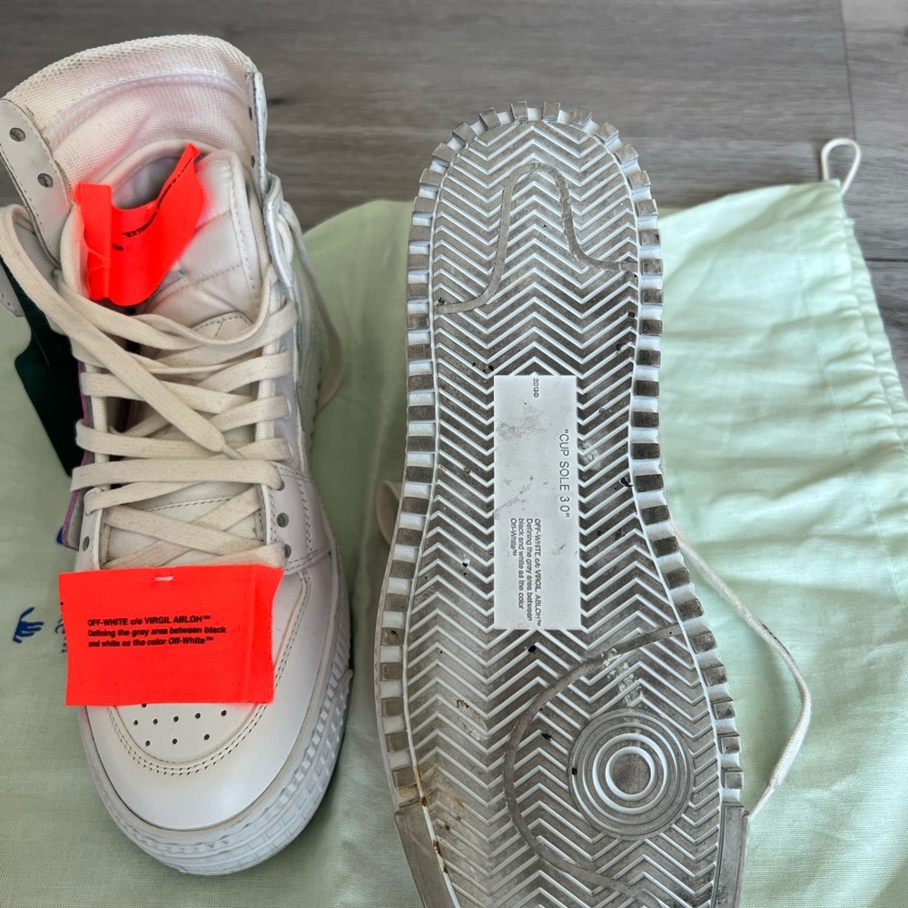 Authentic off white high top sneakers - Picture 3 of 8
